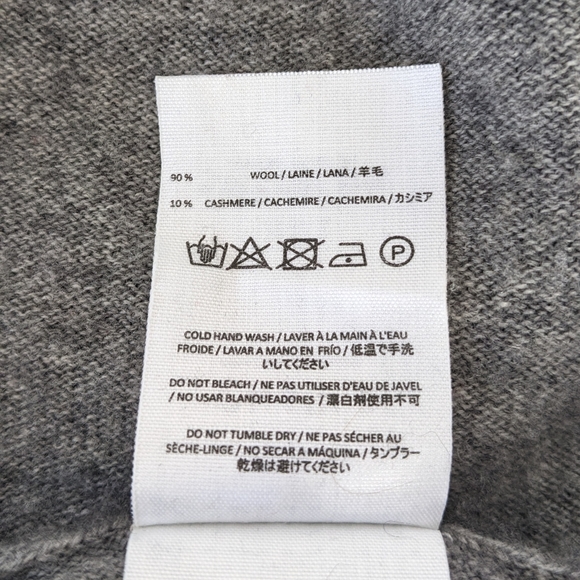 Charli London Sweater - Picture 2 of 4